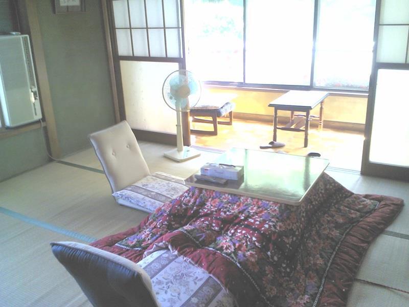 Hotel Minshuku Yuraku Aoki Exterior foto